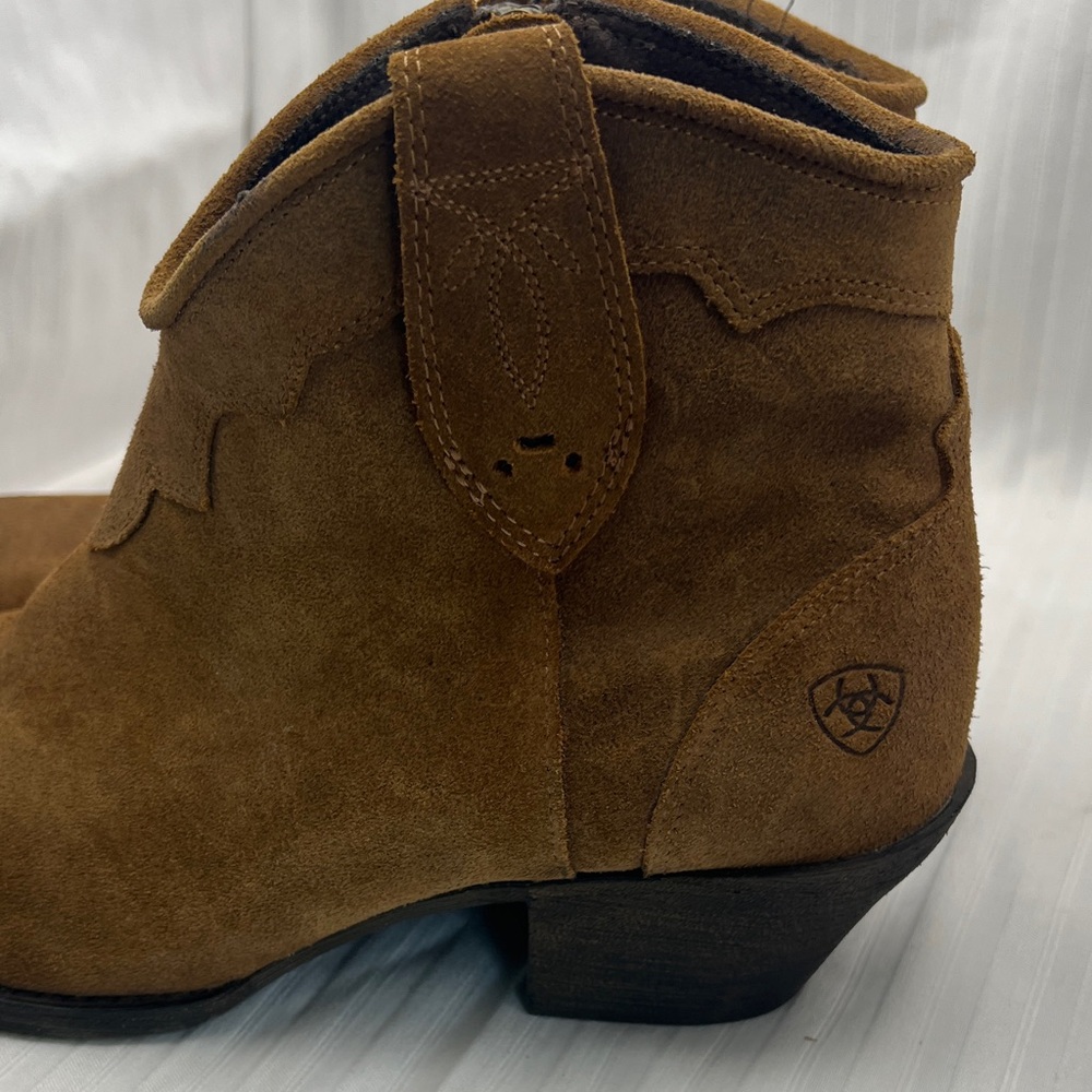 ARIAT Brown Suede Ankle Boots Women’s Size 9 - Picture 12 of 16